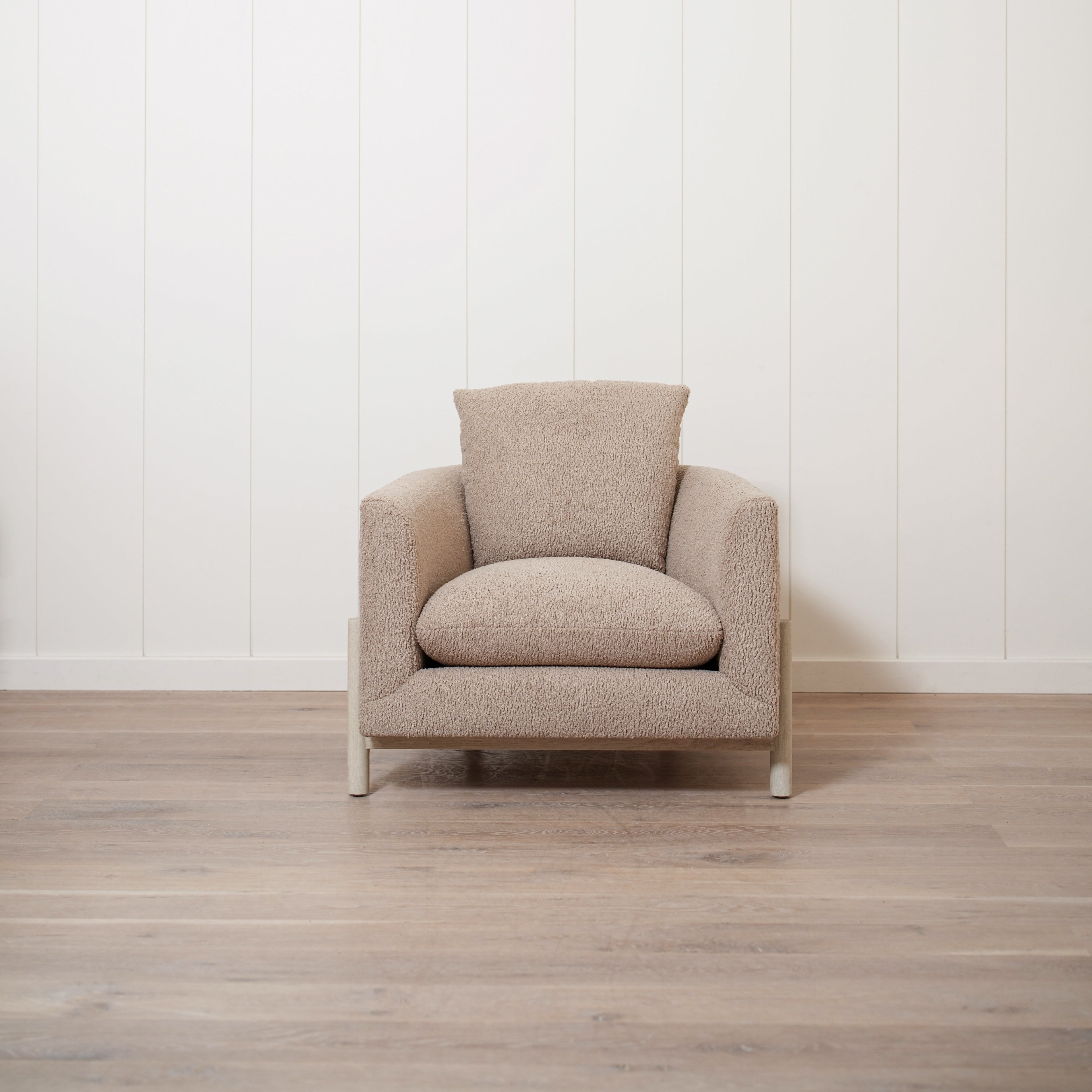 Chaise James M