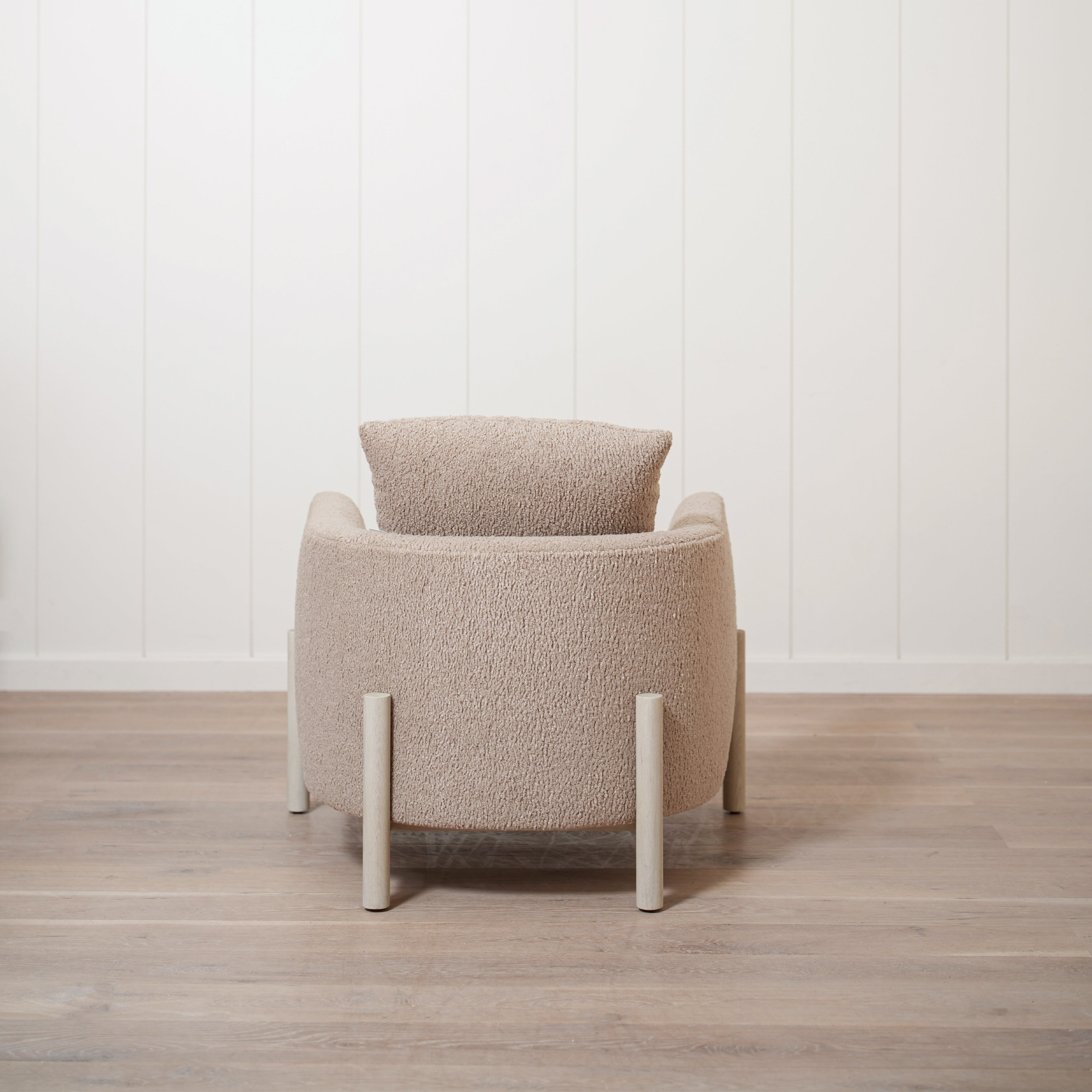 Chaise James M