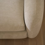 Chaise Miller