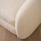 Chaise Miller