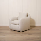 Chaise Miller