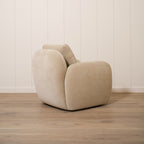 Chaise Miller
