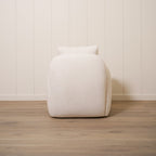Chaise Miller