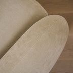 Chaise Miller