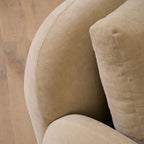 Chaise Miller