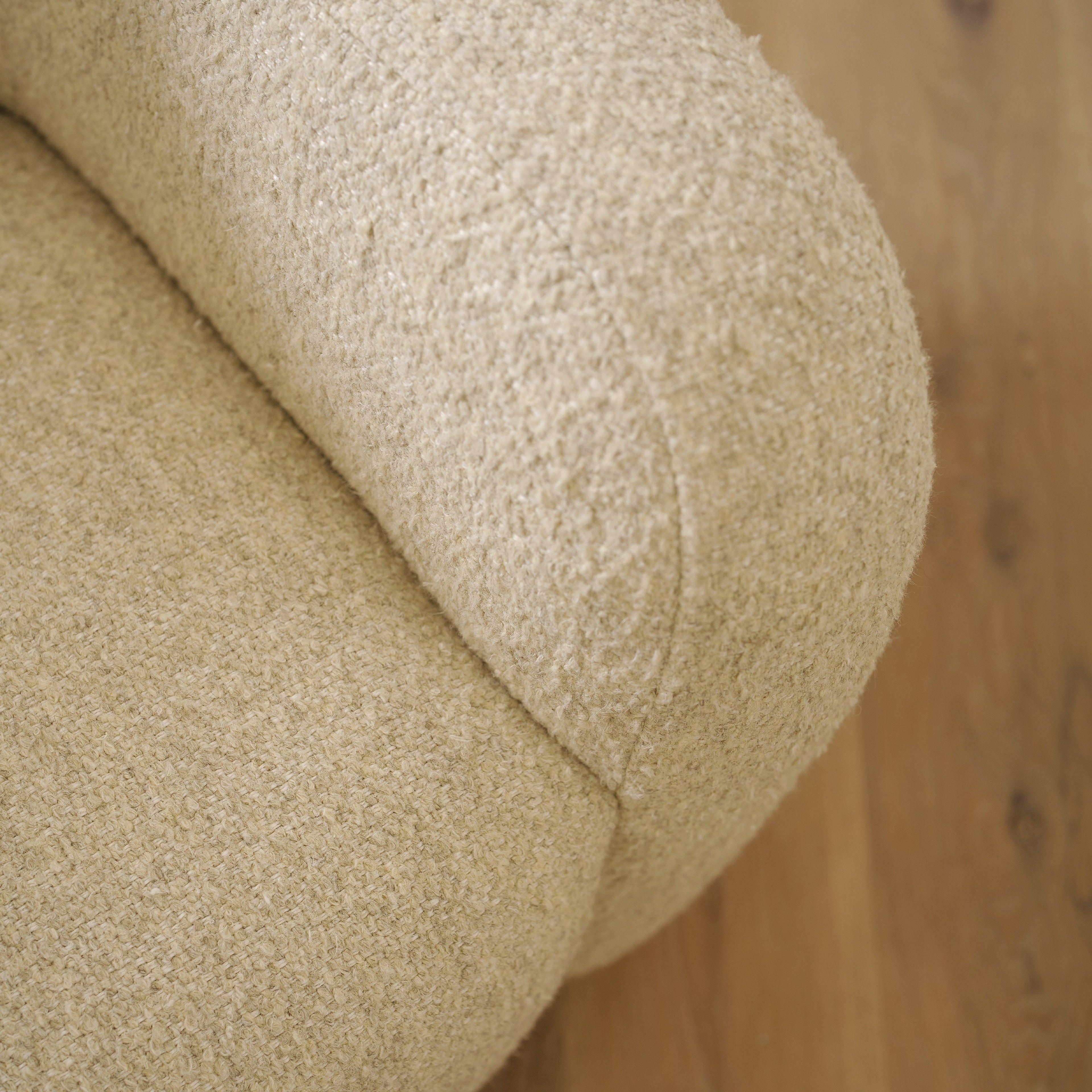 Chaise Marlow