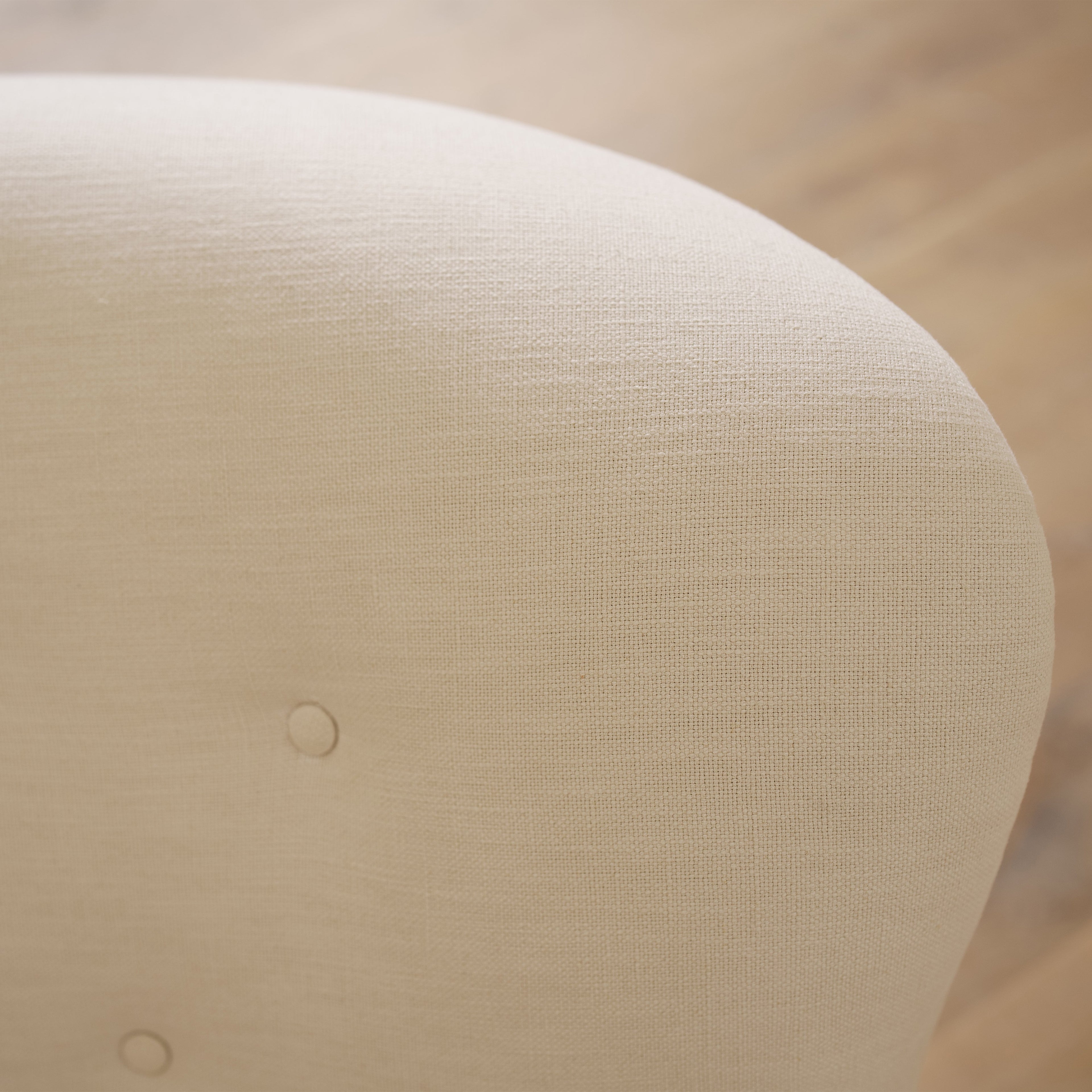 Chaise Marlow