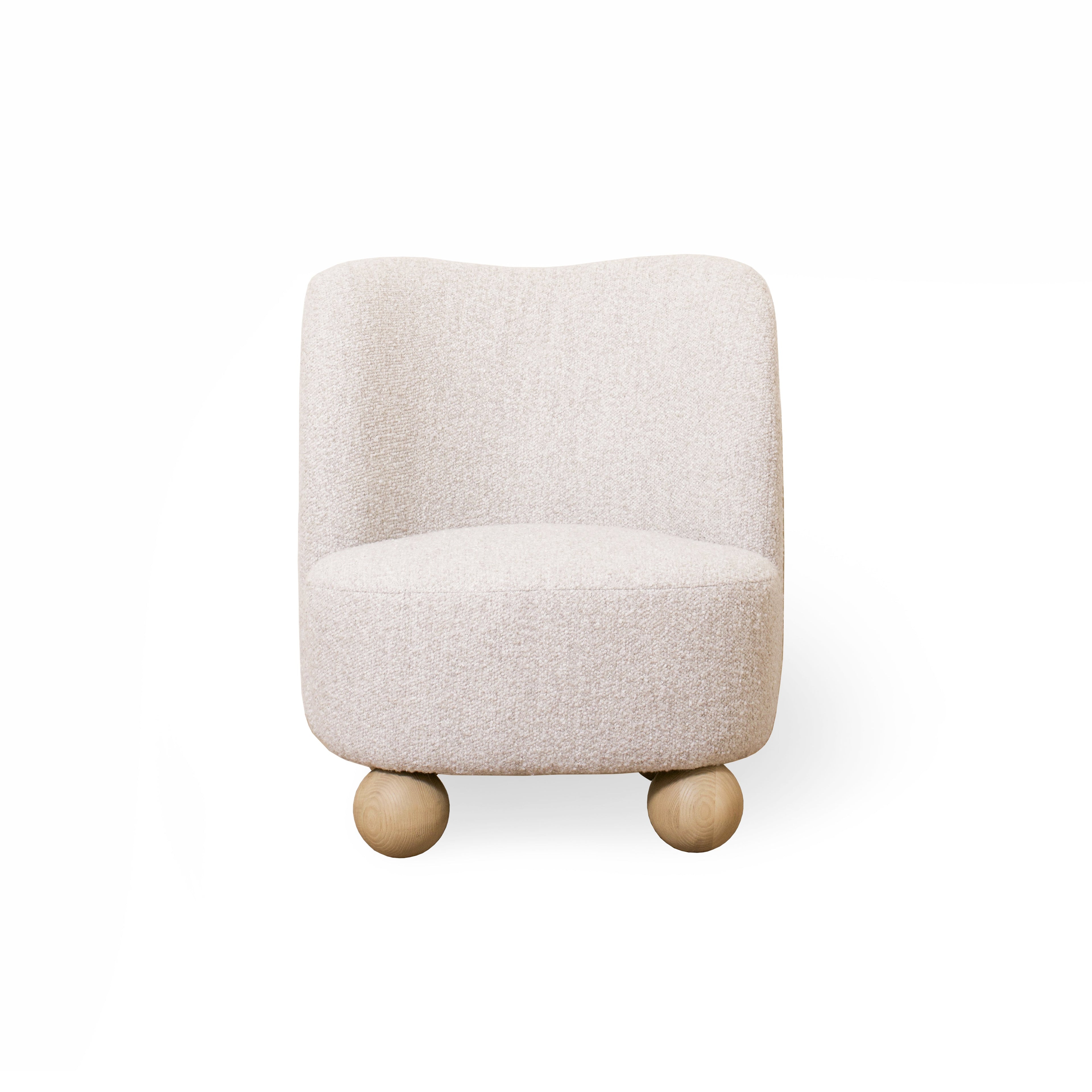 Chaise Blythe