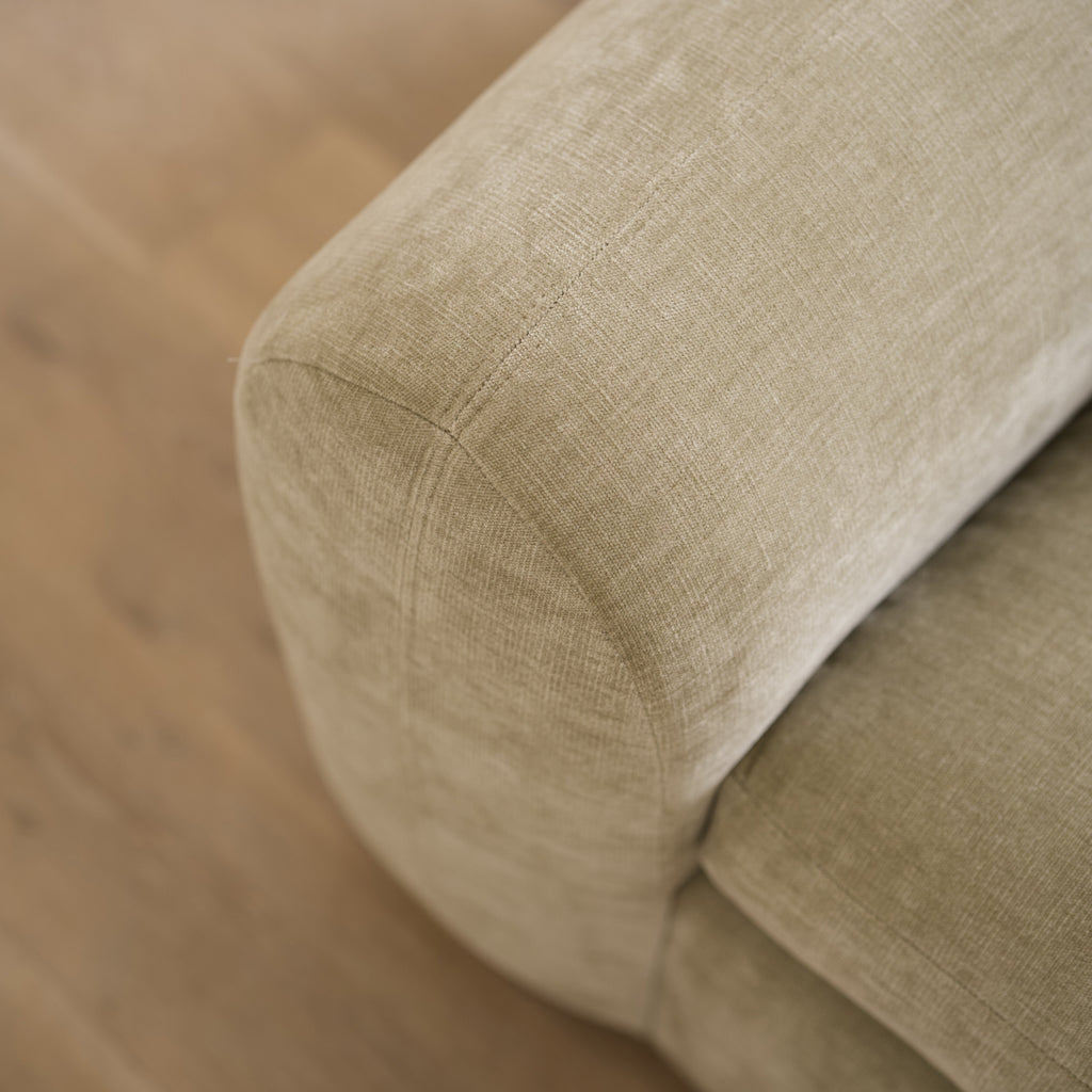 Chaise Bruno