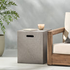 Christopher Knight Home - Table d'appoint d'extérieur en béton léger Aidan