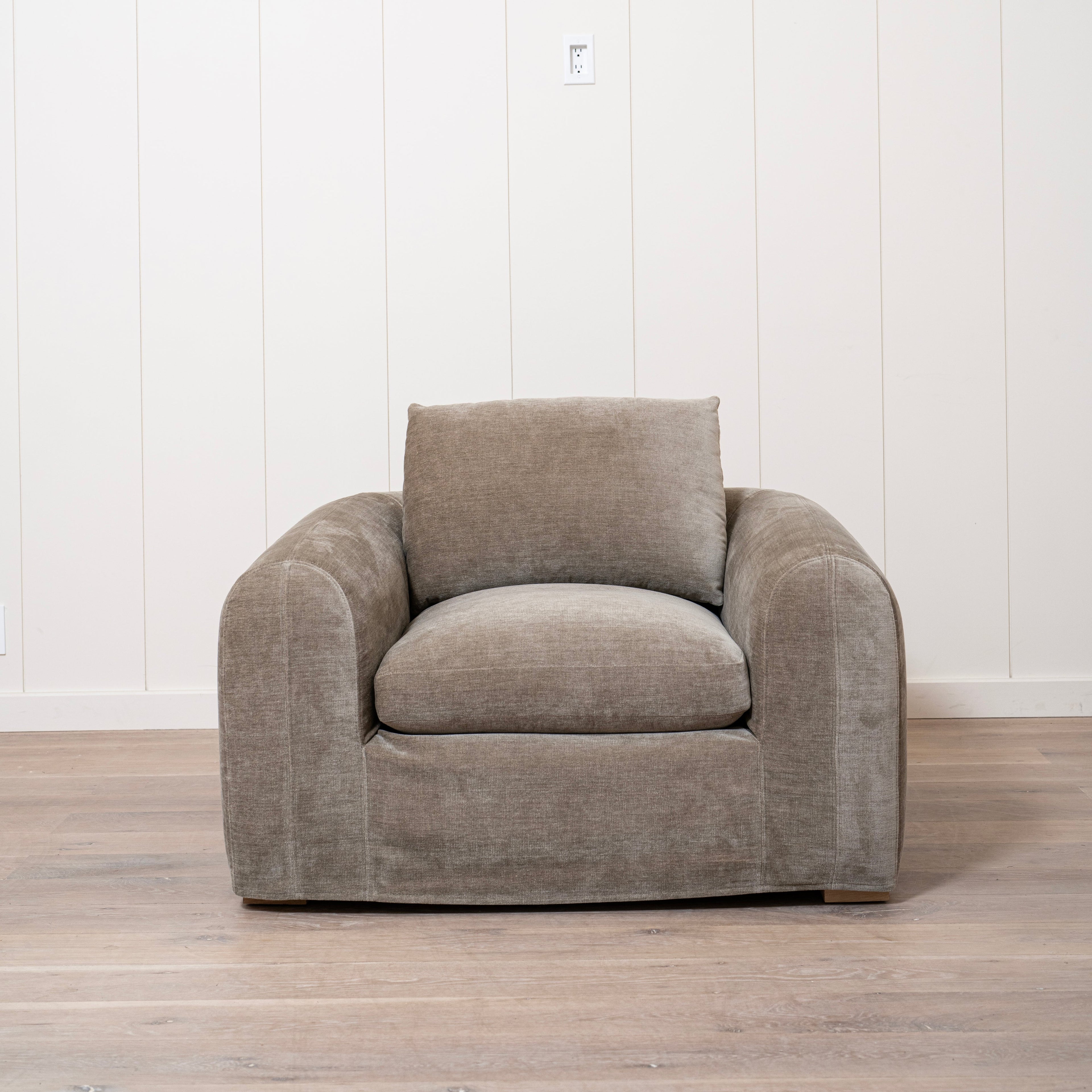 Chaise Bruno