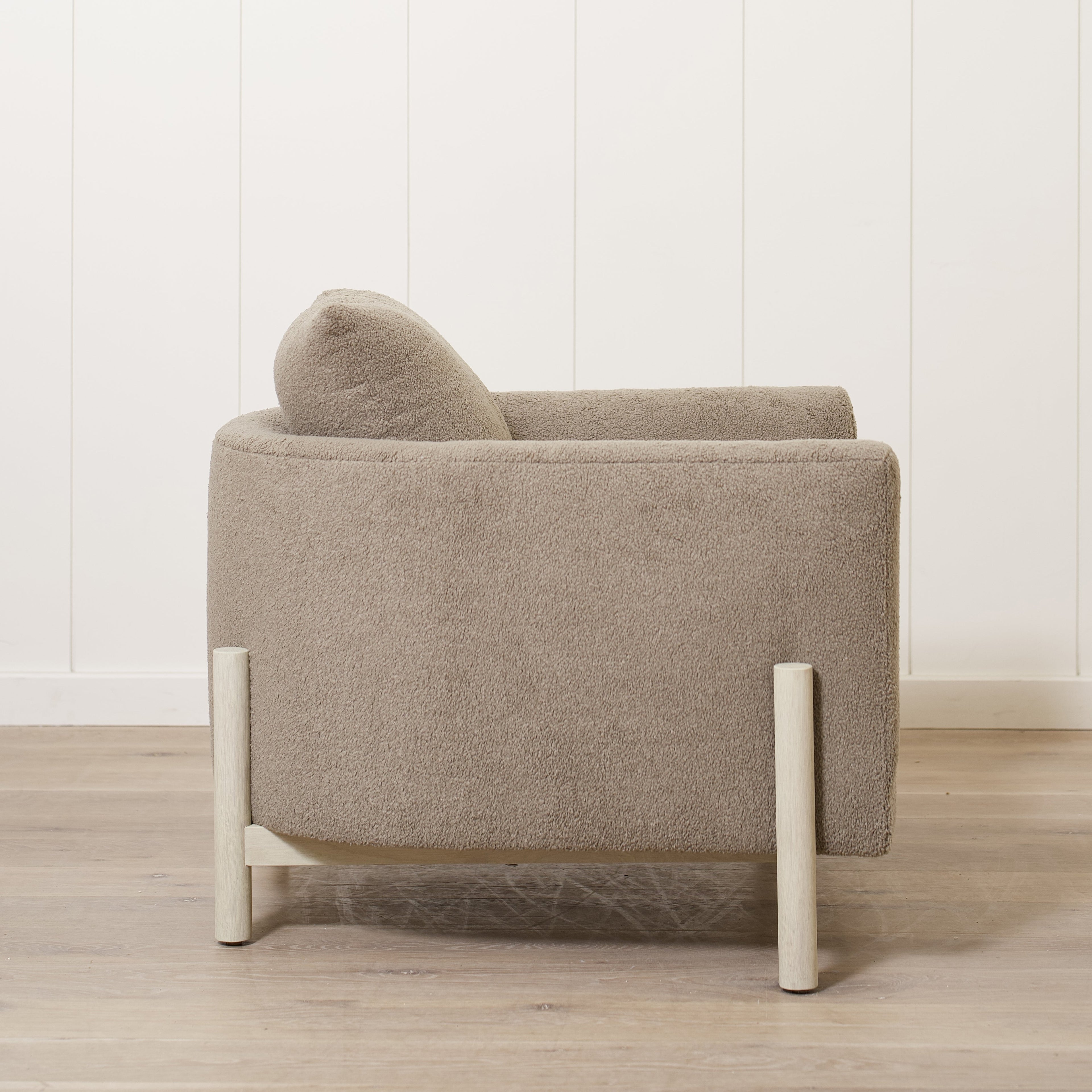 Chaise James M