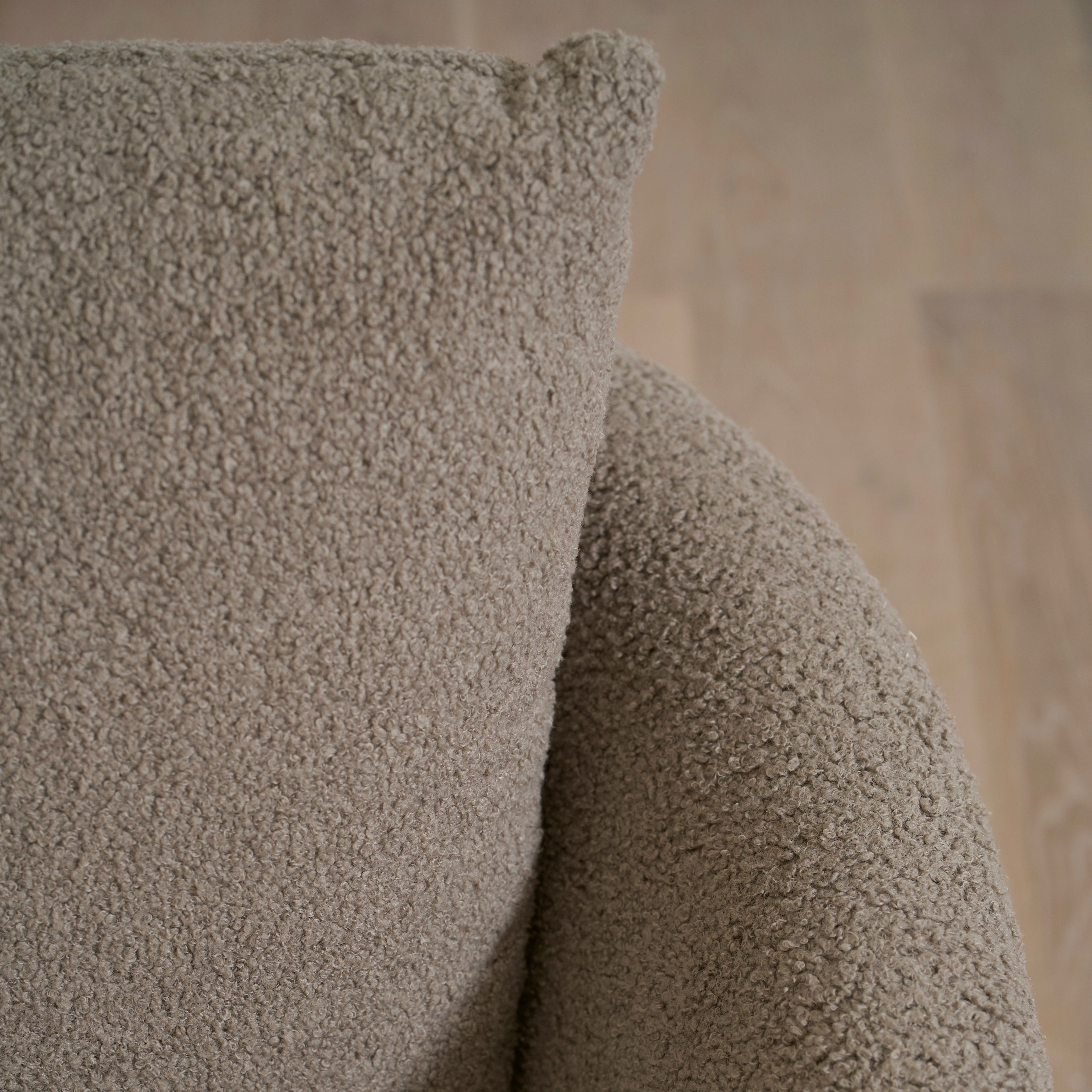 Chaise James M