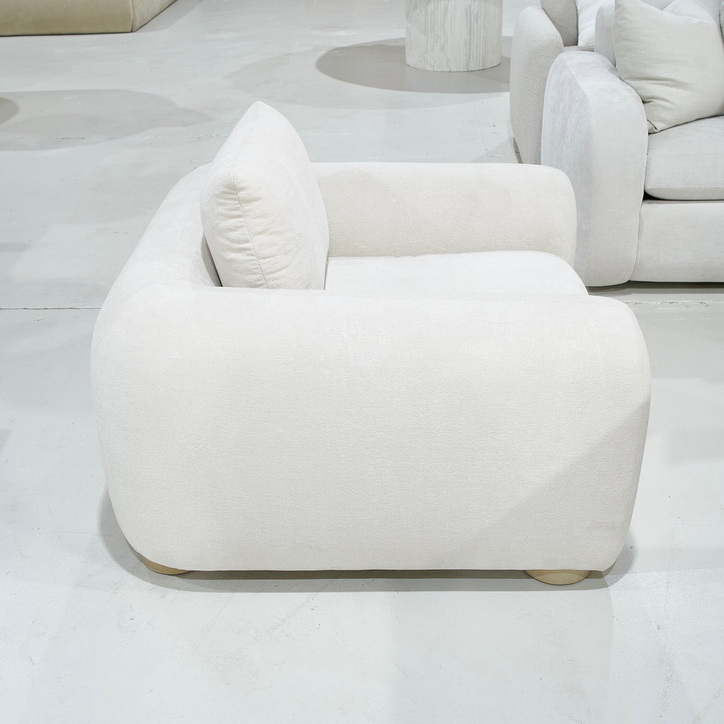 Chaise Bruno