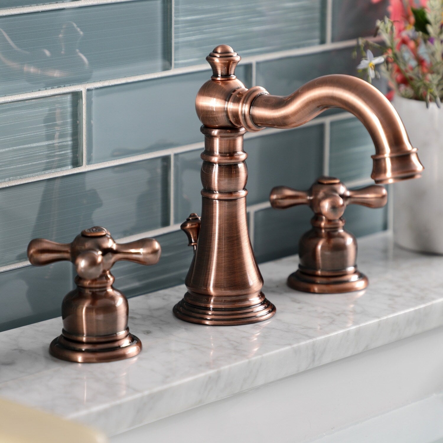 Robinet de salle de bain American Classic de 8 po à large entraxe