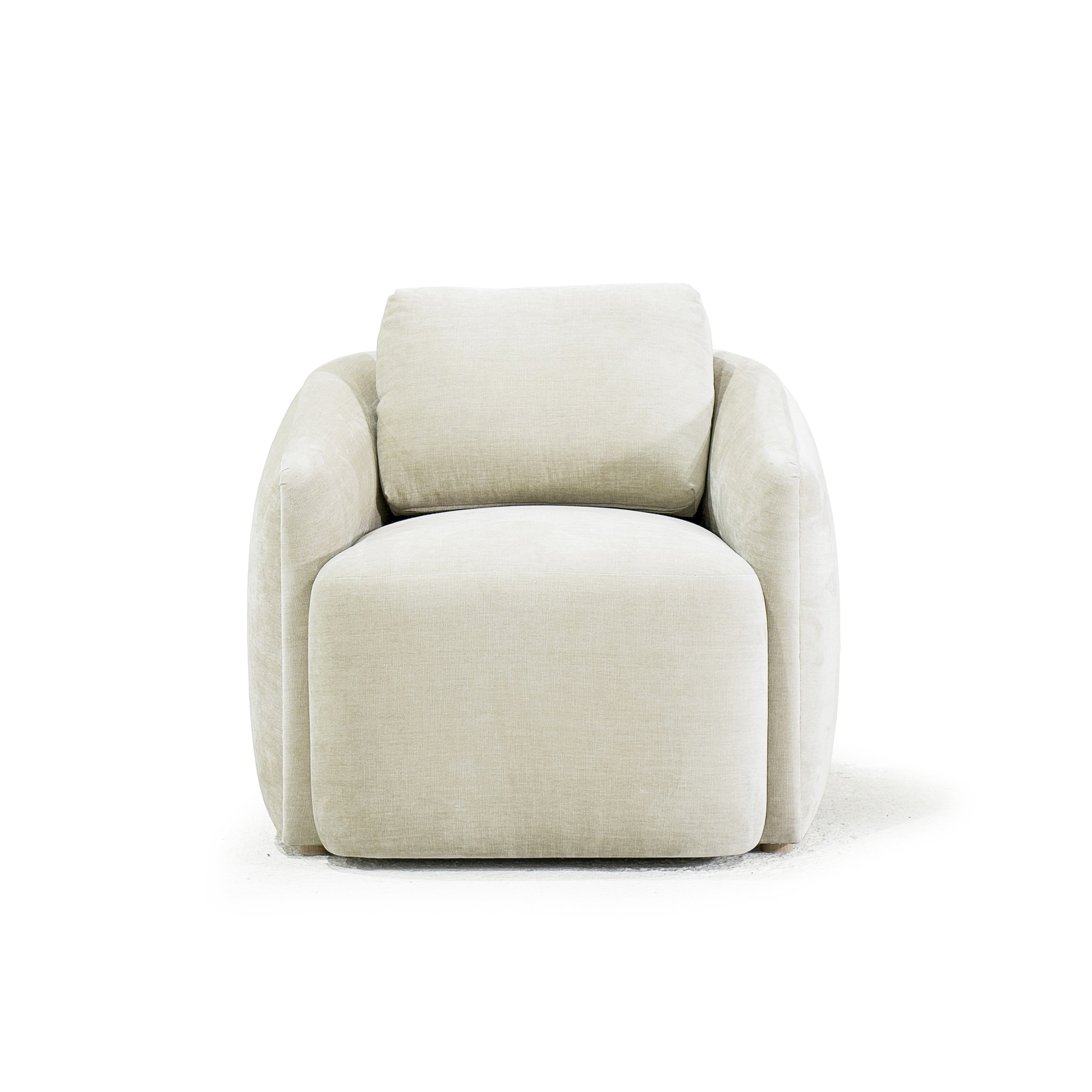 Chaise Easton