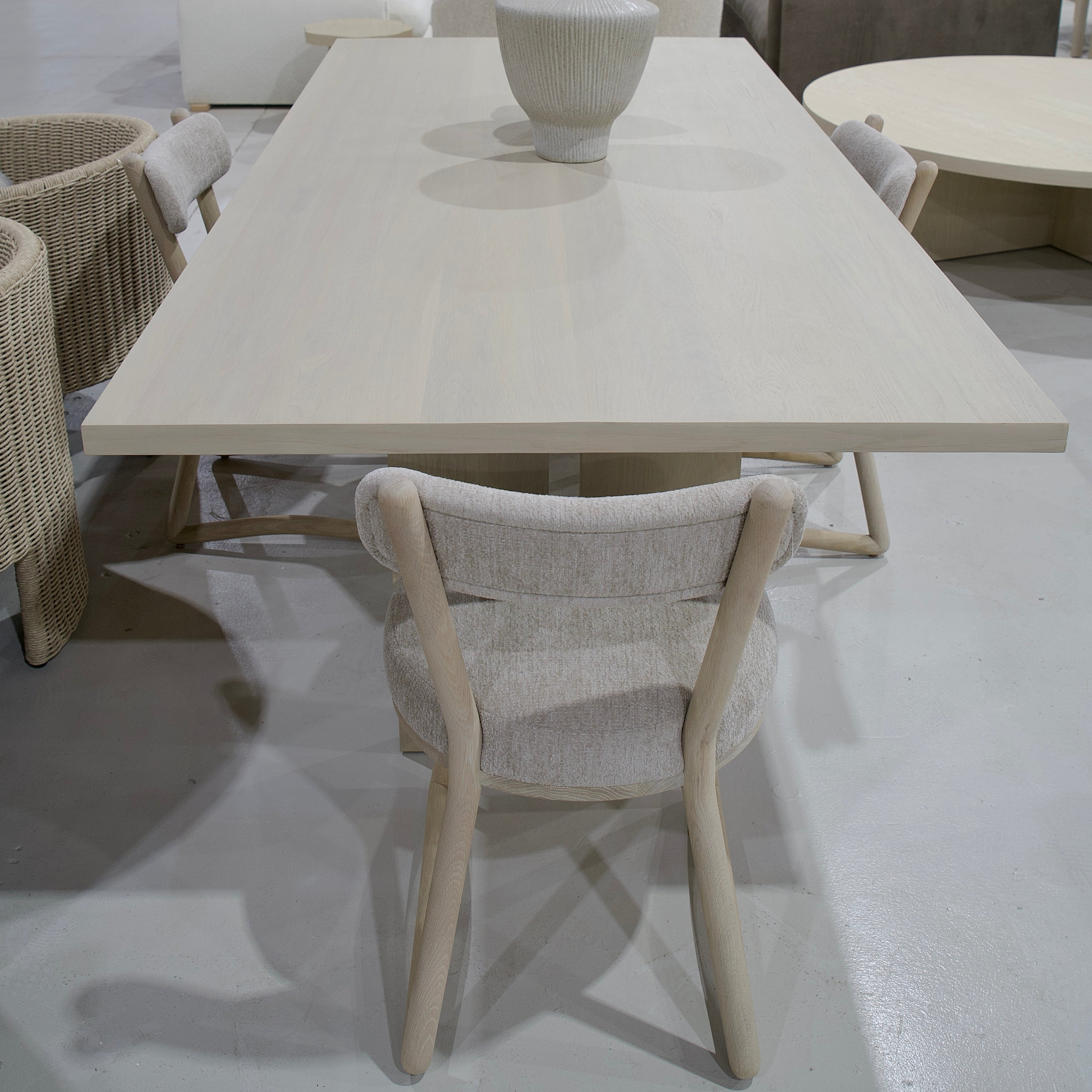 Table à manger divisée