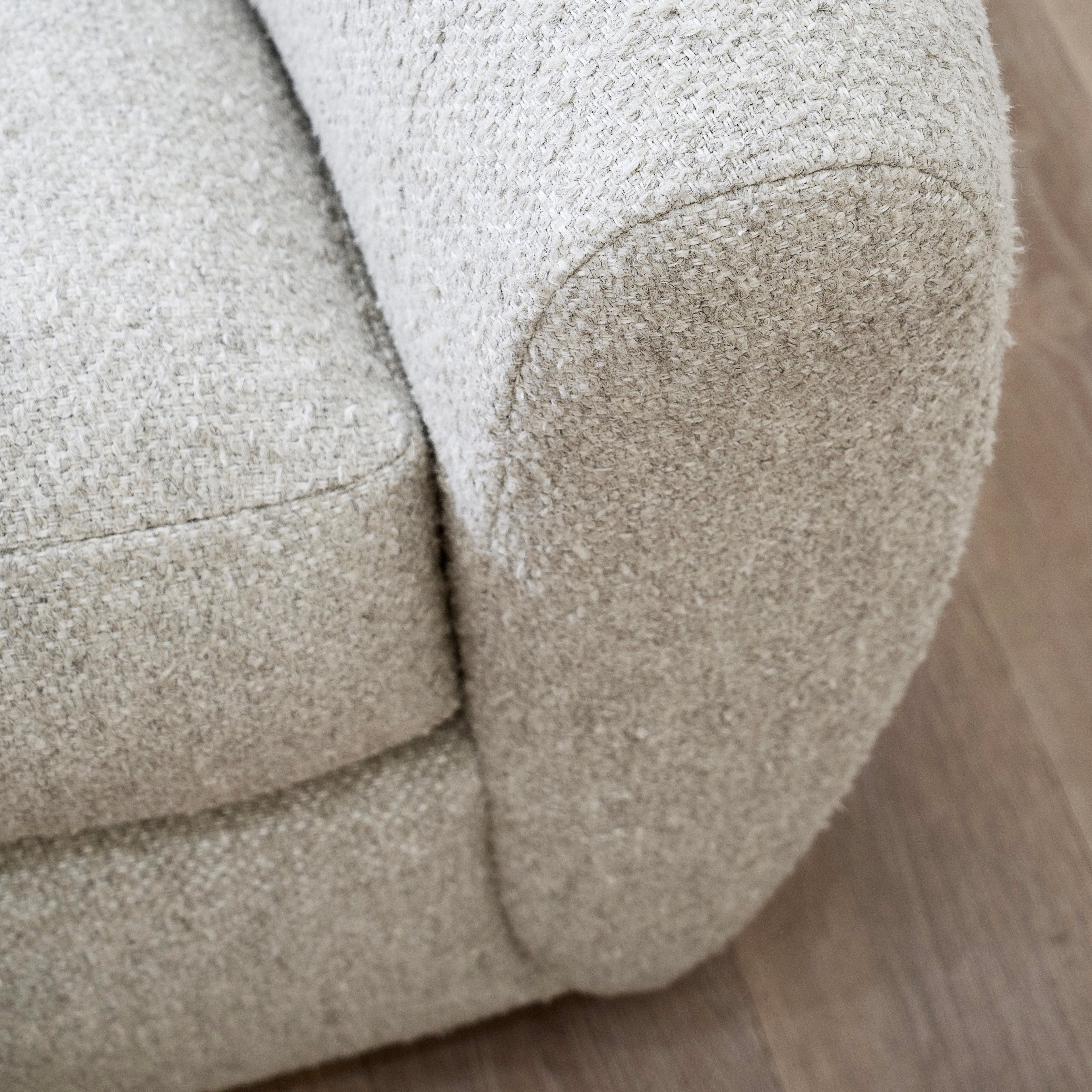 Chaise Mira