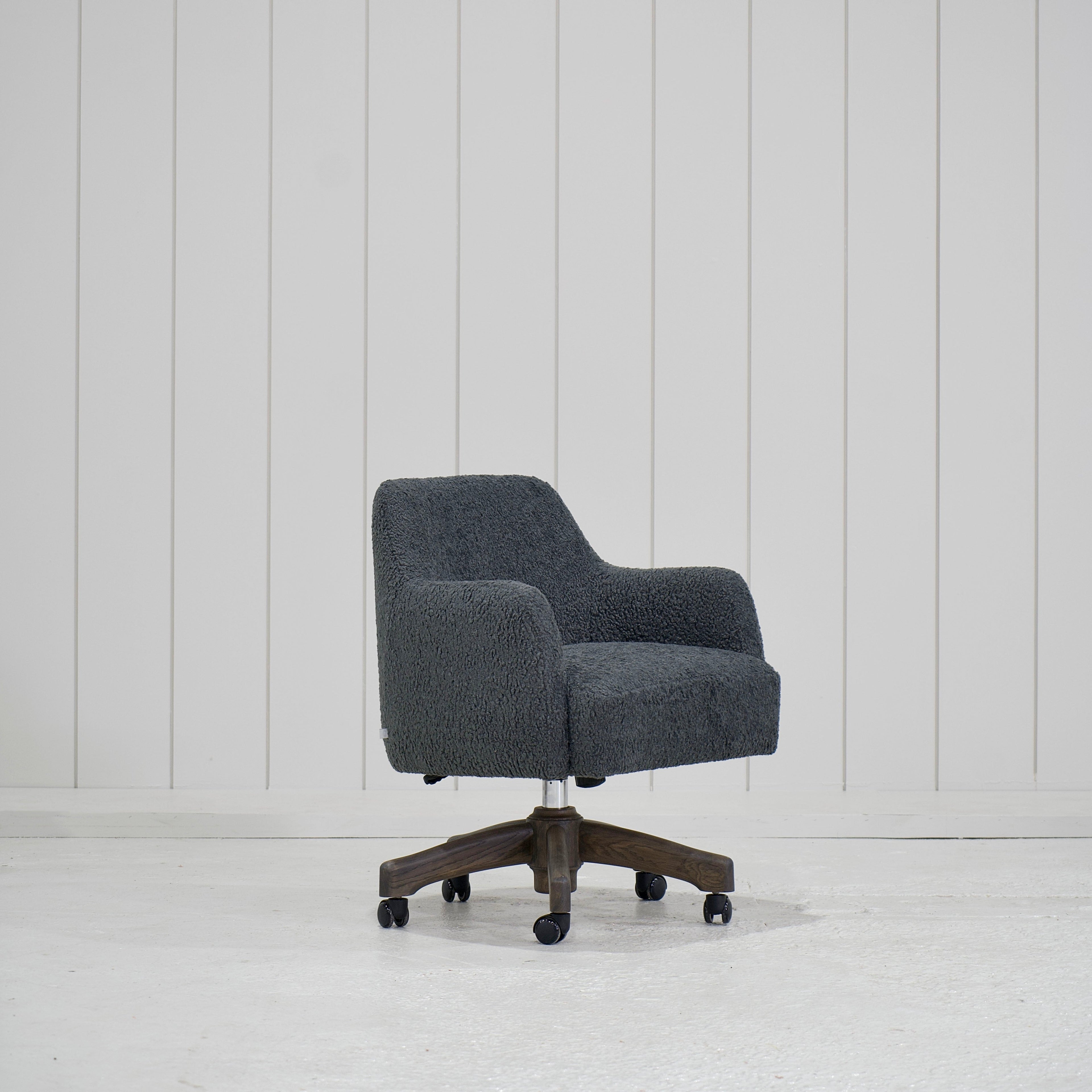 James - Chaise de bureau avec base en chêne