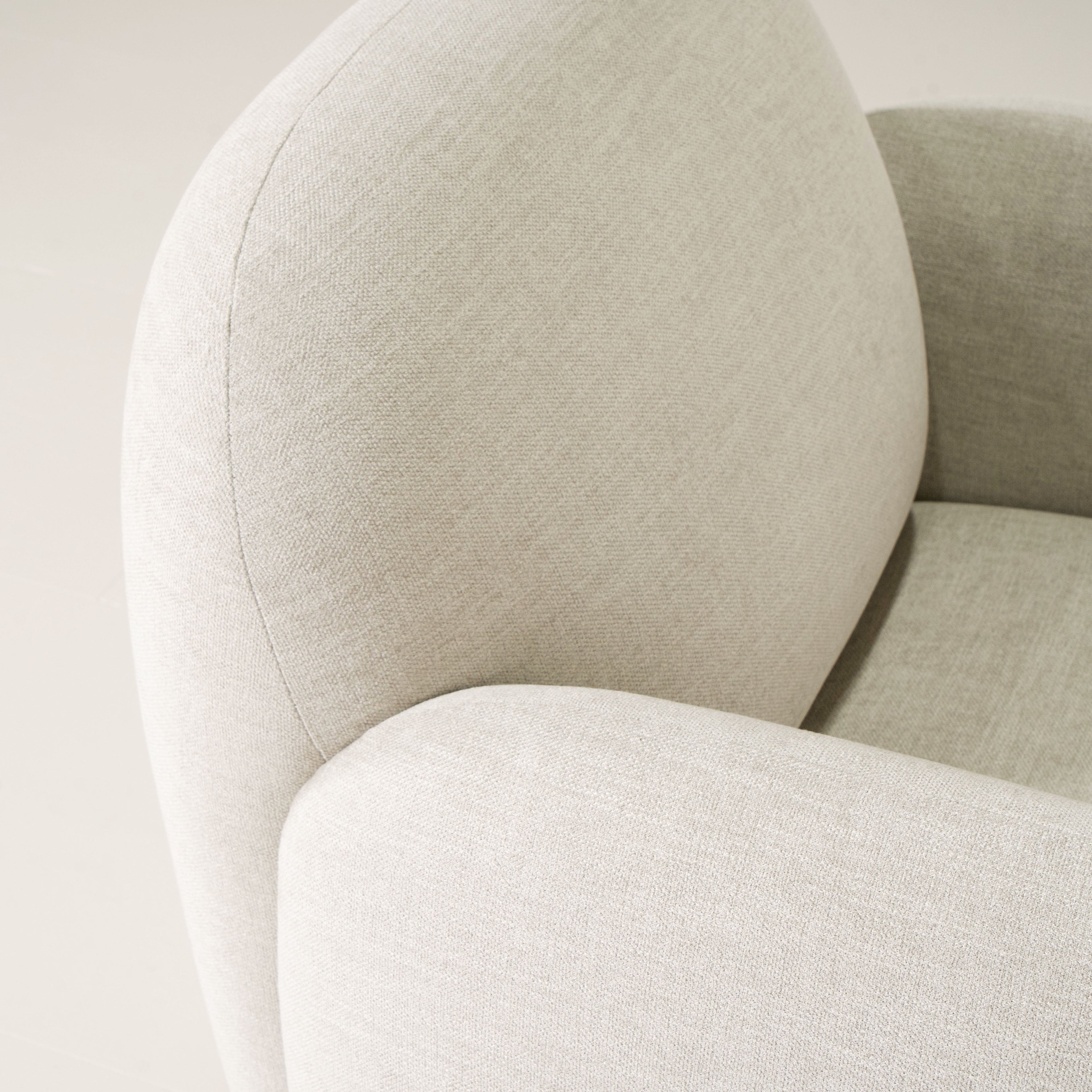 Chaise Rowan
